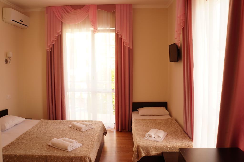 Ellas Guest House Kabardinka Chambre photo